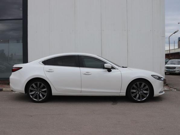 Mazda 6 III (GJ) Рестайлинг 2 с пробегом 2019 года, цена 2 211 000 рублей, 140000 км, седан, Автокод Объявления