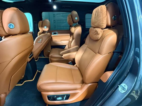 Li Auto (Lixiang) L9 I с пробегом 2023 года, цена 6 249 000 рублей, 62516 км, внедорожник, Автокод Объявления
