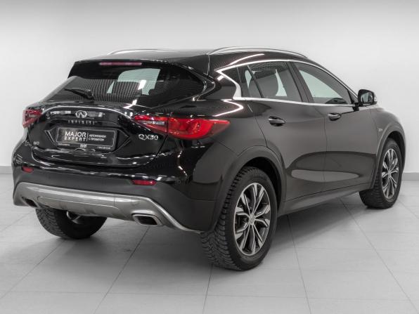 Infiniti QX30 с пробегом 2017 года, цена 2 250 000 рублей, 109103 км, внедорожник, Автокод Объявления