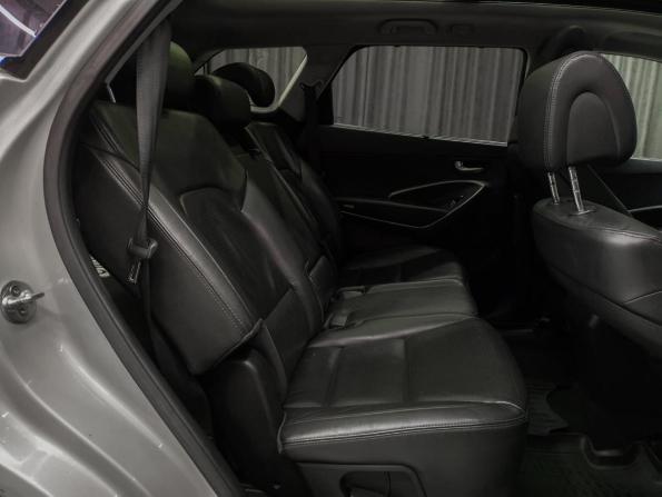 Hyundai Santa Fe III с пробегом 2013 года, цена 1 850 000 рублей, 308000 км, внедорожник, Автокод Объявления