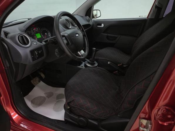 Ford Fiesta Mk5 с пробегом 2007 года, цена 330 000 рублей, 165712 км, хэтчбек, Автокод Объявления