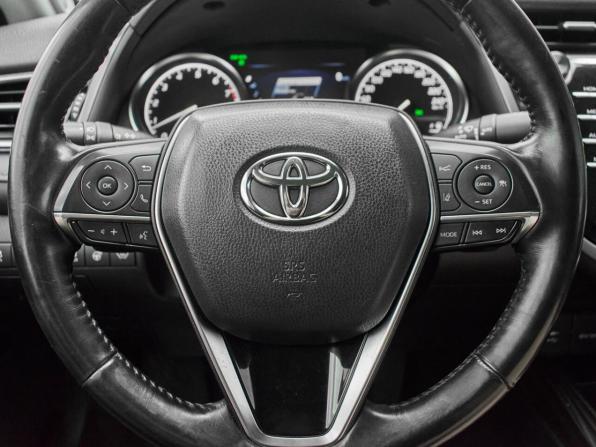 Toyota Camry VIII (XV70) с пробегом 2019 года, цена 2 730 000 рублей, 156430 км, седан, Автокод Объявления
