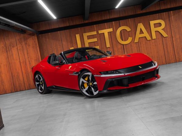 Ferrari 12Cilindri с пробегом 2025 года, цена 74 900 000 рублей, 96 км, кабриолет, Автокод Объявления