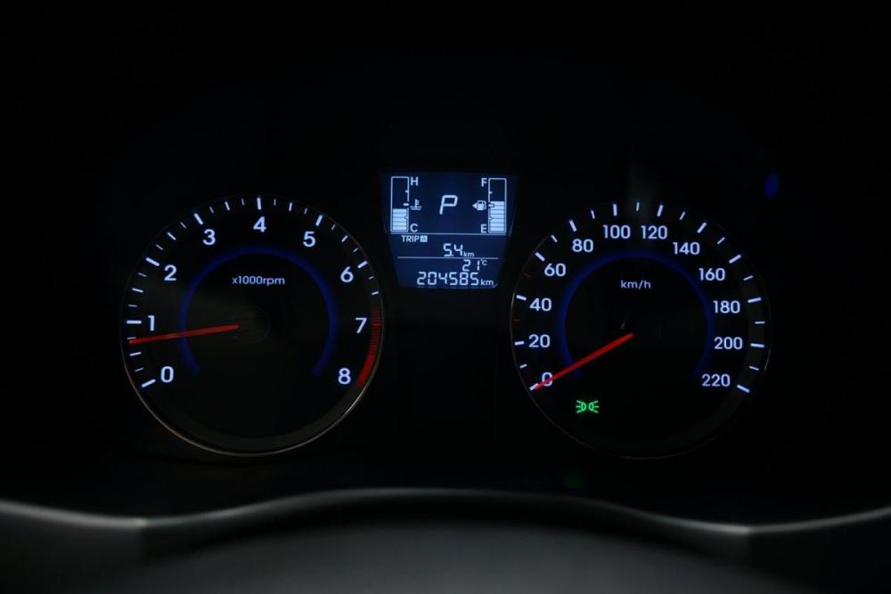 Hyundai Solaris I Рестайлинг Крым  - изображение 13