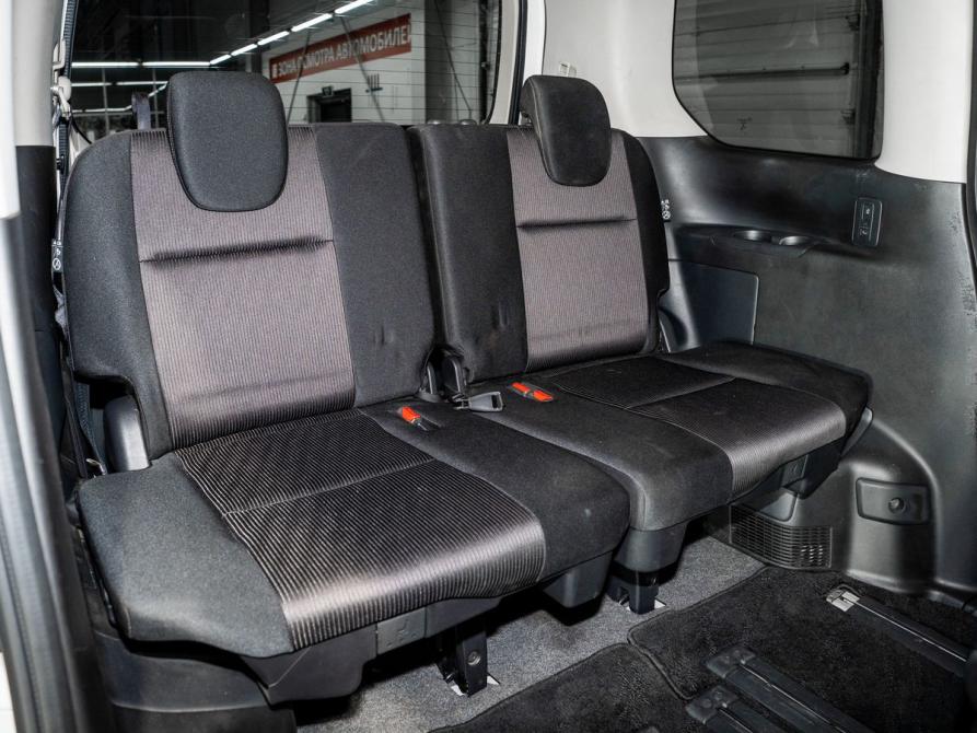Nissan Serena V (C27) Чита  - изображение 5