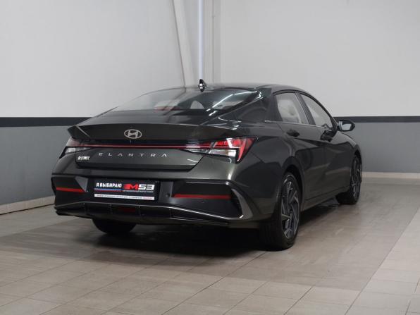 Hyundai Elantra VII (CN7) Рестайлинг с пробегом 2023 года, цена 2 124 997 рублей, 13777 км, седан, Автокод Объявления