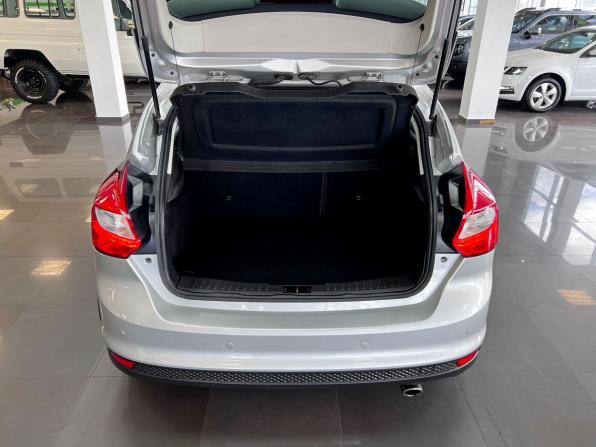 Ford Focus III с пробегом 2012 года, цена 895 000 рублей, 123512 км, хэтчбек, Автокод Объявления