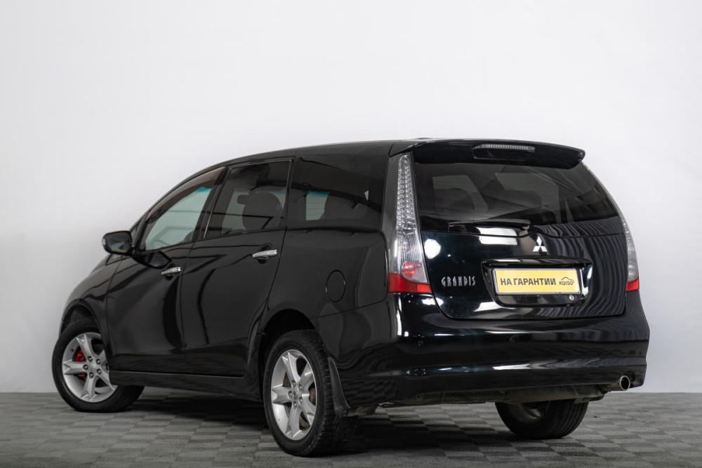 Mitsubishi Grandis I Томск  - изображение 6