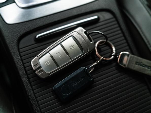 Volkswagen Passat B7 с пробегом 2012 года, цена 1 150 000 рублей, 185675 км, седан, Автокод Объявления
