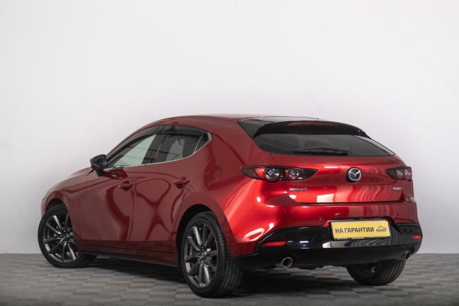 Mazda 3 IV (BP) с пробегом 2019 года, цена 1 749 000 рублей, 87000 км, хэтчбек, Автокод Объявления