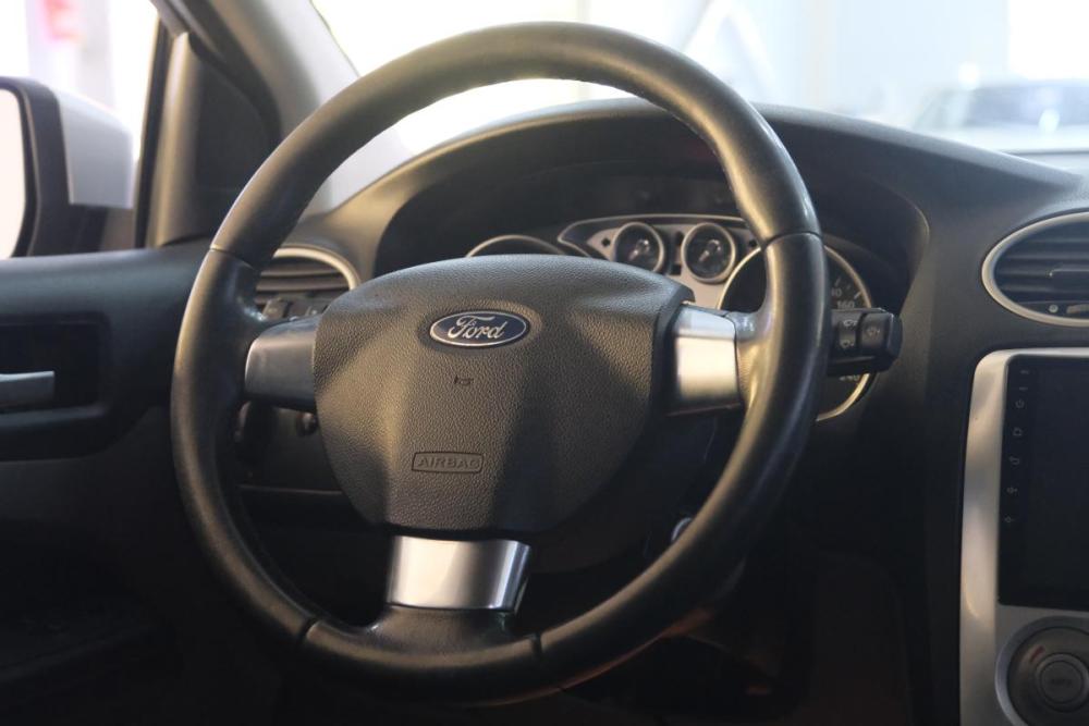Ford Focus II Рестайлинг Омск  - изображение 12