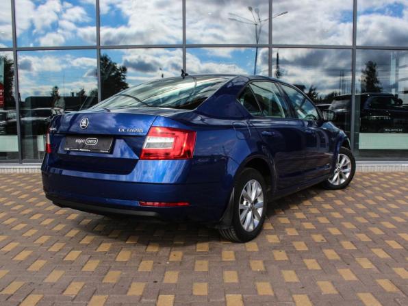Skoda Octavia III (A7) Рестайлинг с пробегом 2019 года, цена 1 595 000 рублей, 111268 км, лифтбек, Автокод Объявления