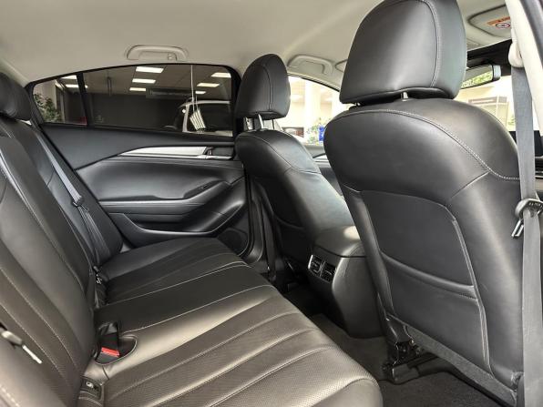 Mazda 6 III (GJ) Рестайлинг 2 с пробегом 2019 года, цена 2 355 000 рублей, 37500 км, седан, Автокод Объявления