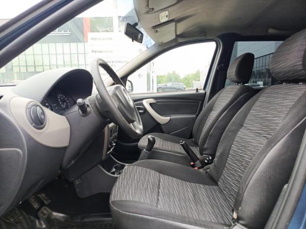 Renault Logan I Рестайлинг с пробегом 2012 года, цена 353 000 рублей, 204225 км, седан, Автокод Объявления