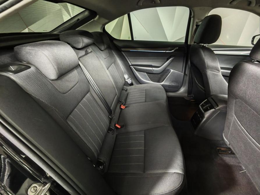 Skoda Octavia III (A7) Рестайлинг Москва  - изображение 15