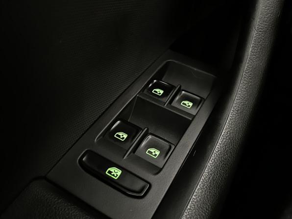 Skoda Rapid II с пробегом 2021 года, цена 1 449 900 рублей, 75103 км, лифтбек, Автокод Объявления
