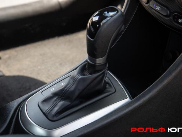 Hyundai Solaris I Рестайлинг с пробегом 2015 года, цена 1 078 000 рублей, 105276 км, седан, Автокод Объявления