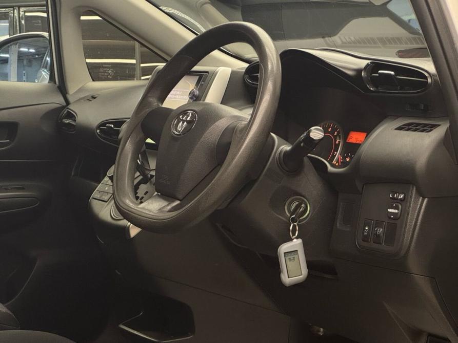 Toyota Wish II Рестайлинг Уфа  - изображение 16