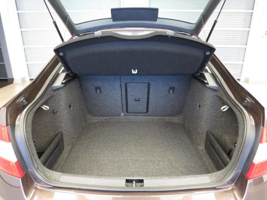 Skoda Octavia III (A7) Санкт-Петербург  - изображение 18