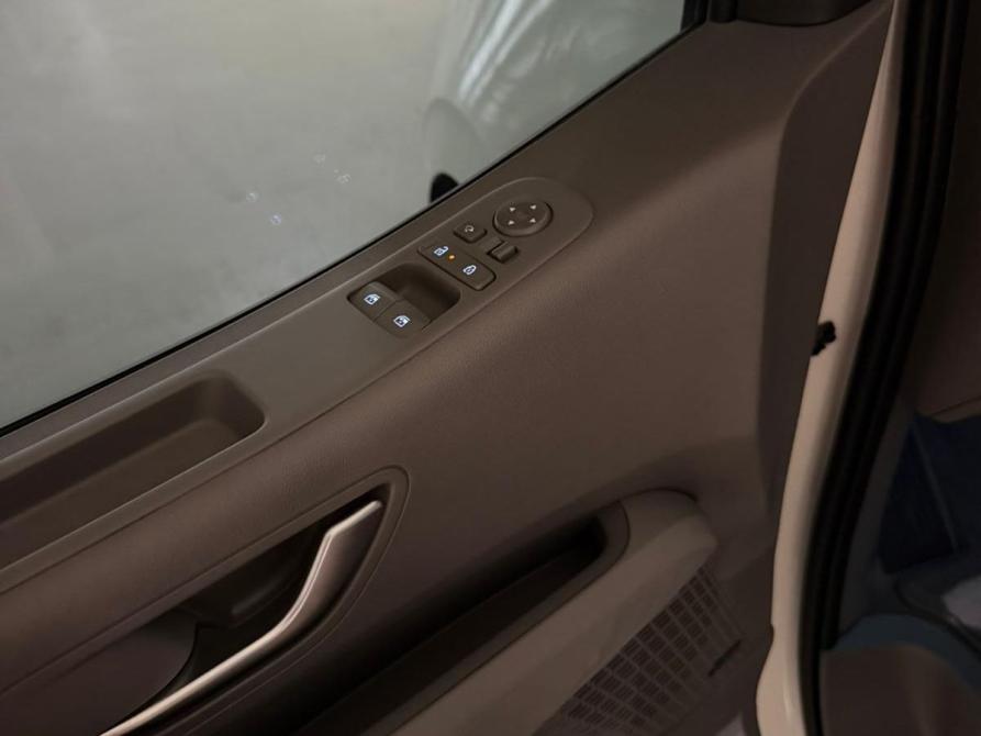 Hyundai Staria I Самара  - изображение 11