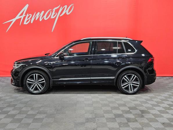 Volkswagen Tiguan II Рестайлинг с пробегом 2021 года, цена 2 800 000 рублей, 130619 км, внедорожник, Автокод Объявления