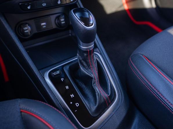 Hyundai Solaris II Рестайлинг с пробегом 2022 года, цена 1 459 000 рублей, 164532 км, седан, Автокод Объявления
