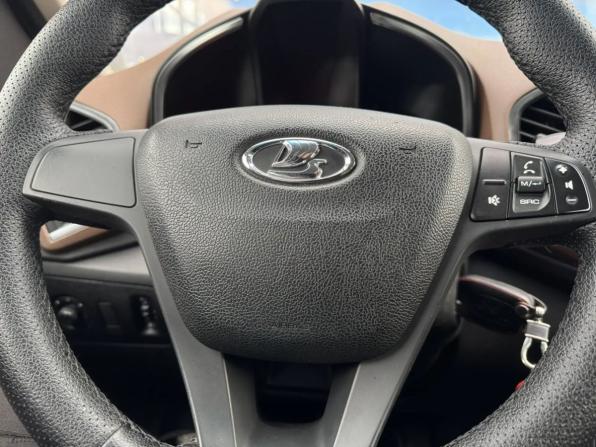 Lada (ВАЗ) XRAY I с пробегом 2017 года, цена 600 000 рублей, 110304 км, хэтчбек, Автокод Объявления