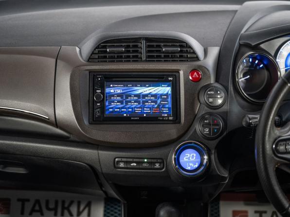 Honda Fit Shuttle I с пробегом 2012 года, цена 850 500 рублей, 223284 км, универсал, Автокод Объявления