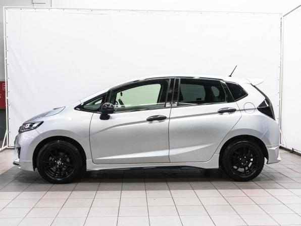 Honda Fit III с пробегом 2016 года, цена 950 000 рублей, 170022 км, хэтчбек, Автокод Объявления