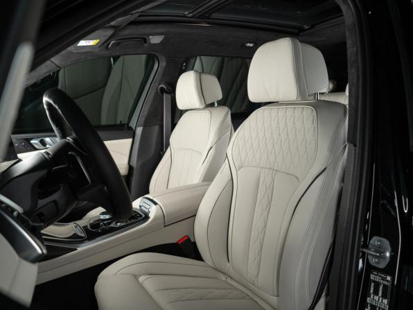 Новый BMW X7 I (G07) Рестайлинг 2026 года, цена 17 990 000 рублей, внедорожник, Автокод Объявления