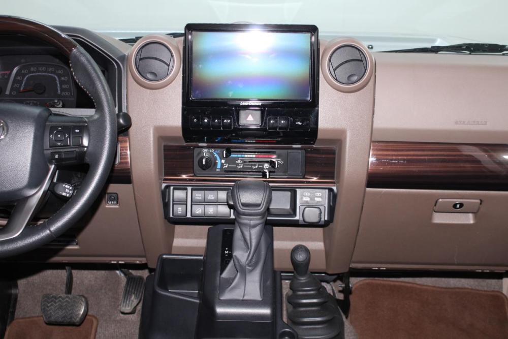 Toyota Land Cruiser 70 Series Рестайлинг 2 Владивосток  - изображение 19