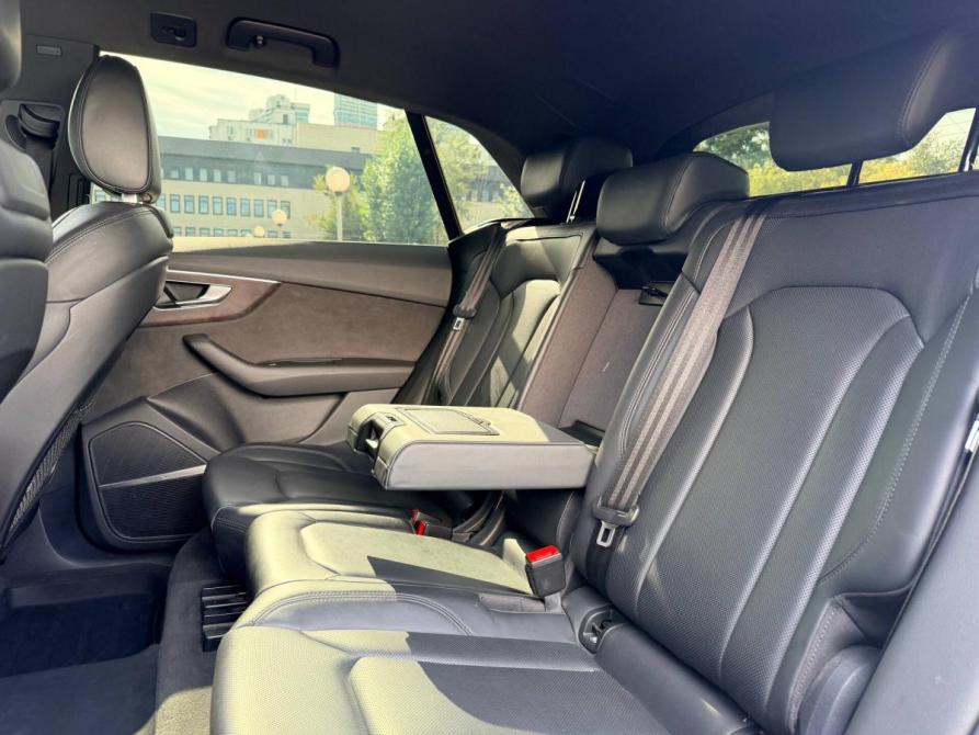 Audi Q8 I (4M) Москва  - изображение 16