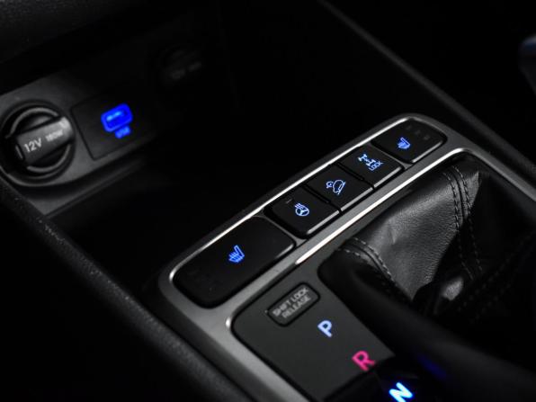 Hyundai Creta I Рестайлинг с пробегом 2021 года, цена 2 155 000 рублей, 75514 км, внедорожник, Автокод Объявления