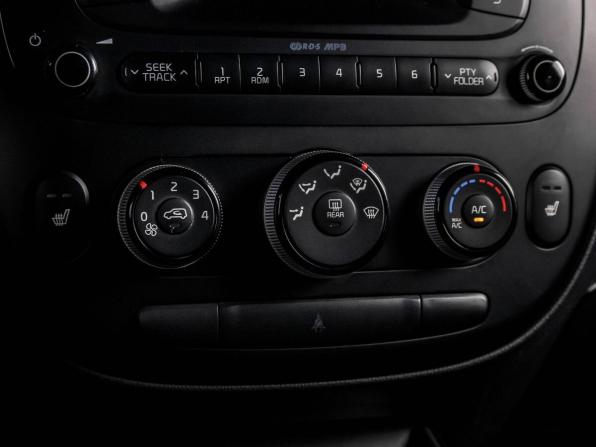 Kia Soul II с пробегом 2015 года, цена 1 299 000 рублей, 48578 км, хэтчбек, Автокод Объявления