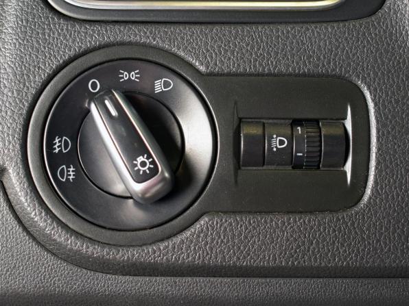 Volkswagen Polo V с пробегом 2014 года, цена 690 999 рублей, 177927 км, седан, Автокод Объявления