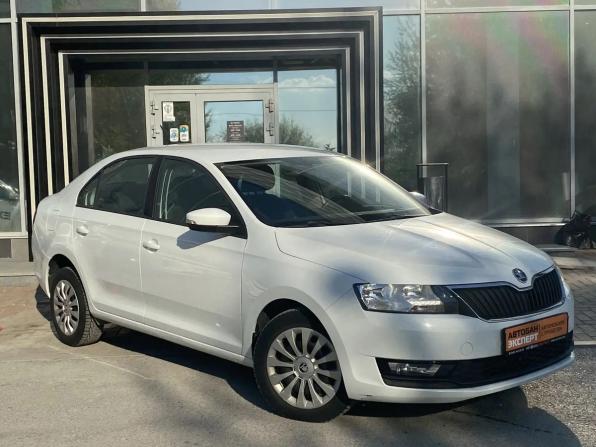 Skoda Rapid I Рестайлинг с пробегом 2019 года, цена 1 399 000 рублей, 85540 км, лифтбек, Автокод Объявления