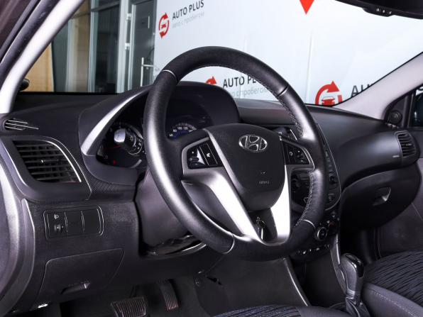 Hyundai Solaris I Рестайлинг с пробегом 2015 года, цена 1 050 000 рублей, 171451 км, седан, Автокод Объявления