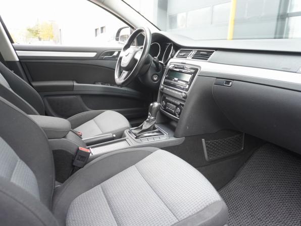 Skoda Superb II Рестайлинг с пробегом 2013 года, цена 970 000 рублей, 174914 км, лифтбек, Автокод Объявления