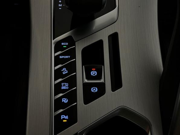 Geely Coolray I с пробегом 2022 года, цена 2 070 900 рублей, 16930 км, внедорожник, Автокод Объявления