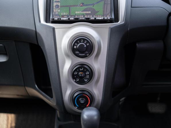 Toyota Vitz II (XP90) с пробегом 2010 года, цена 669 000 рублей, 189294 км, хэтчбек, Автокод Объявления