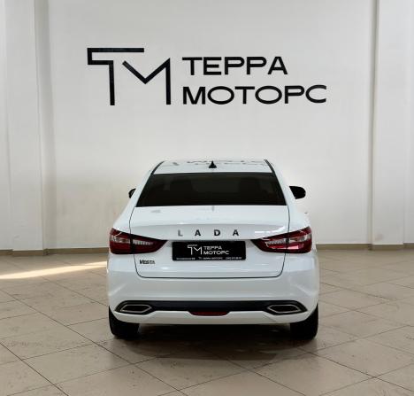 Lada (ВАЗ) Vesta I Рестайлинг (NG) с пробегом 2024 года, цена 1 370 000 рублей, 38800 км, седан, Автокод Объявления