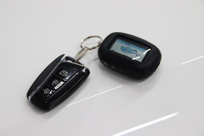 Hyundai Santa Fe III с пробегом 2013 года, цена 1 695 950 рублей, 205040 км, внедорожник, Автокод Объявления