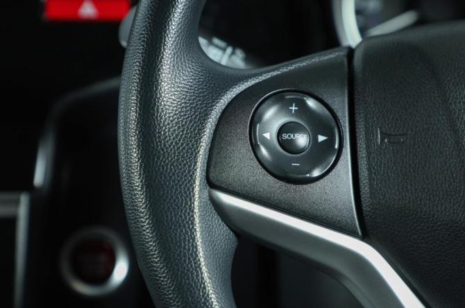 Honda Fit III с пробегом 2015 года, цена 1 169 000 рублей, 123000 км, хэтчбек, Автокод Объявления