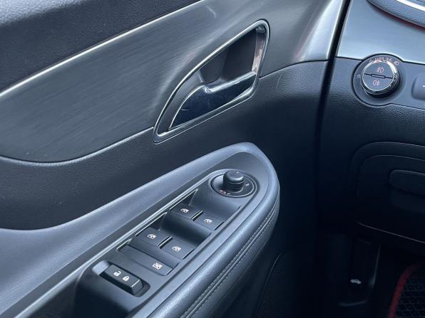 Opel Mokka I с пробегом 2014 года, цена 869 000 рублей, 151684 км, внедорожник, Автокод Объявления