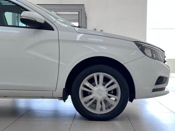 Lada (ВАЗ) Vesta I с пробегом 2017 года, цена 870 000 рублей, 95766 км, седан, Автокод Объявления