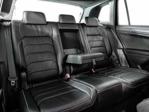 Volkswagen Tiguan II Рестайлинг с пробегом 2021 года, цена 3 499 000 рублей, 104350 км, внедорожник, Автокод Объявления