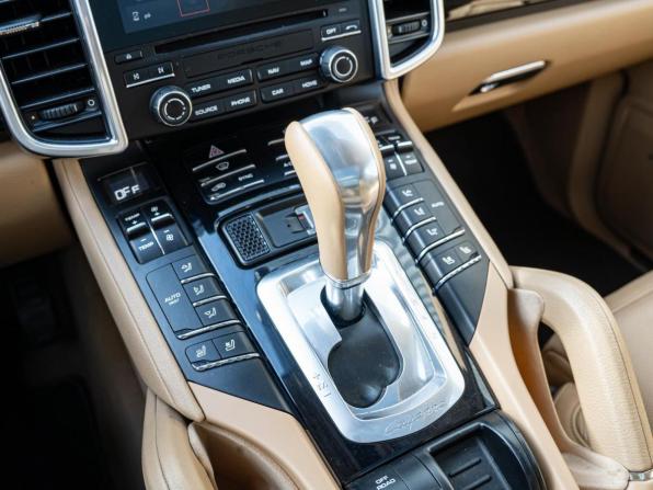 Porsche Cayenne II Рестайлинг (958) с пробегом 2017 года, цена 4 978 000 рублей, 148279 км, внедорожник, Автокод Объявления
