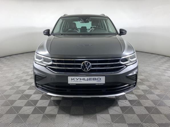 Volkswagen Tiguan II Рестайлинг с пробегом 2022 года, цена 3 200 000 рублей, 61340 км, внедорожник, Автокод Объявления