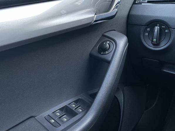 Skoda Octavia III (A7) Рестайлинг с пробегом 2020 года, цена 1 800 000 рублей, 79606 км, лифтбек, Автокод Объявления