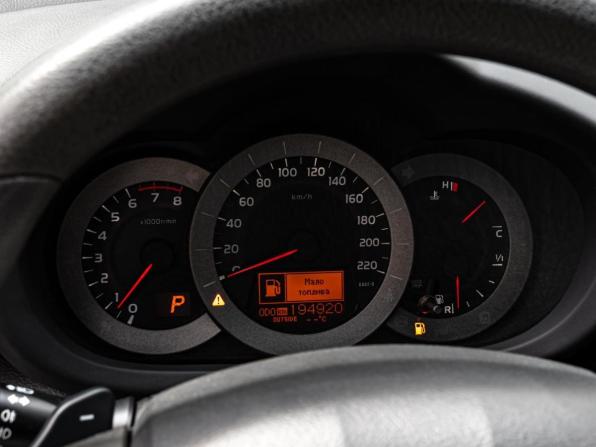 Toyota RAV4 III (XA30) Рестайлинг с пробегом 2011 года, цена 1 290 000 рублей, 194920 км, внедорожник, Автокод Объявления